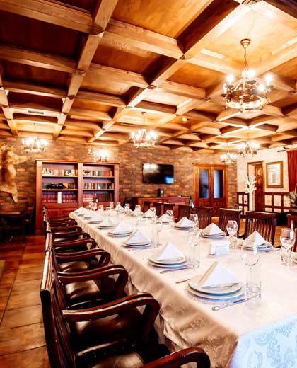 Restaurant design by Barnomala Architects & Interior