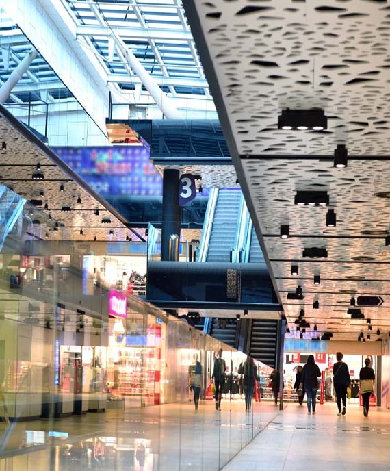 Shopping center architecture interior design